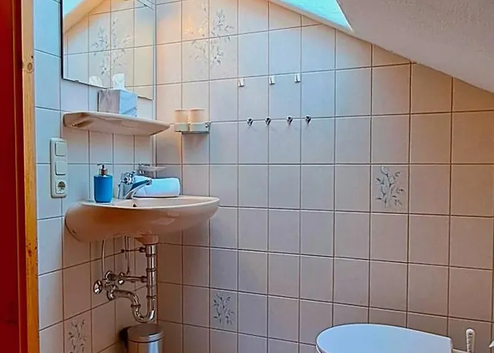 Gaestehaus Krumbacher * بلوسترلانج